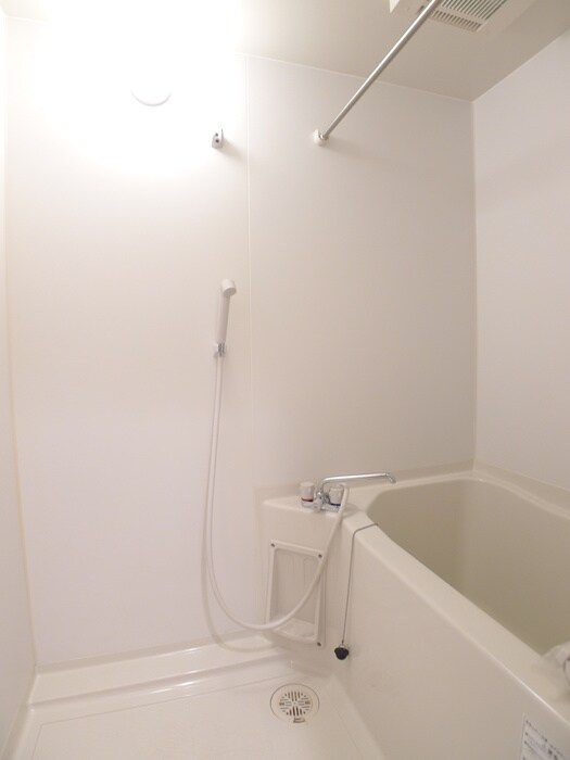 物件内観写真13　(バス／シャワールーム等)