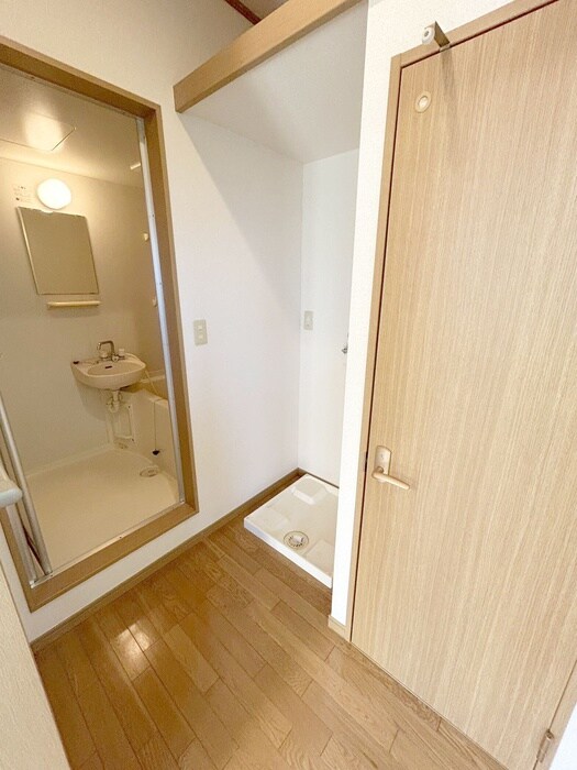 物件内観写真17　(廊下)