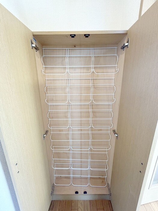 物件内観写真18　(靴箱)