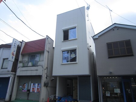 Office Amber外観写真