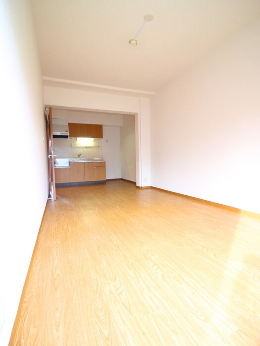 物件内観写真19　(居室)