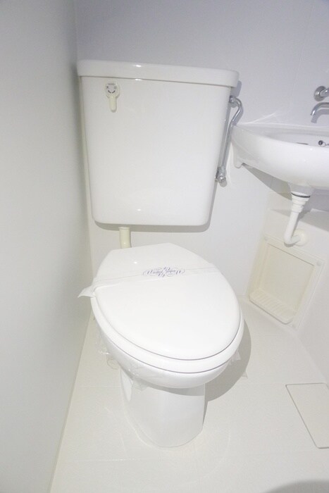 物件内観写真15　(トイレ)