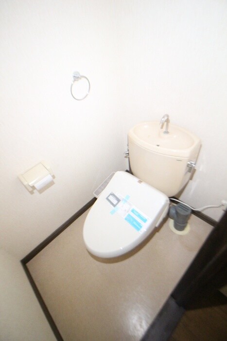 物件内観写真10　(トイレ)