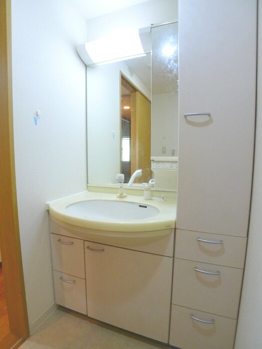 物件内観写真10　(洗面)