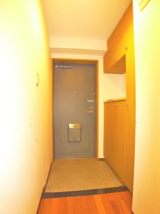 物件内観写真20　(玄関)