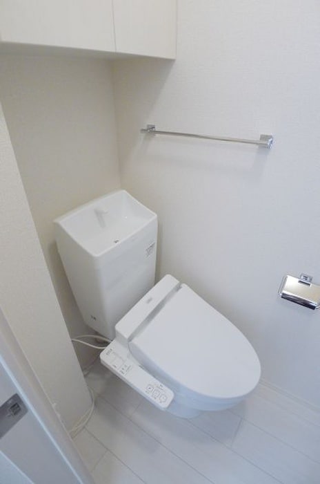 物件内観写真11　(トイレ)