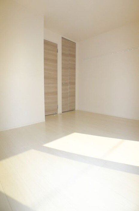 物件内観写真16　(居室)