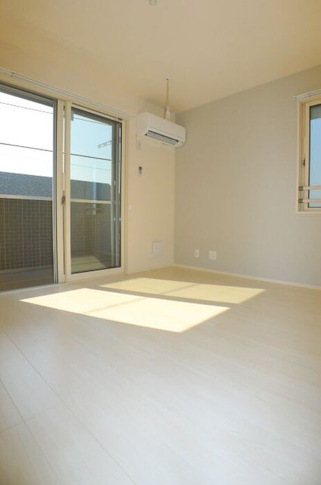 物件内観写真22　(居室)