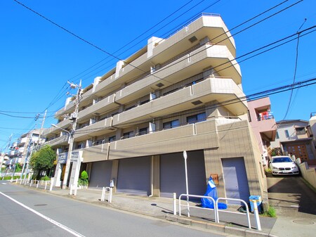 テラスパウロニア外観写真