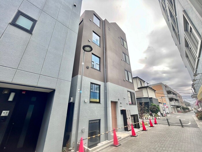 物件外観写真1　(外観写真)