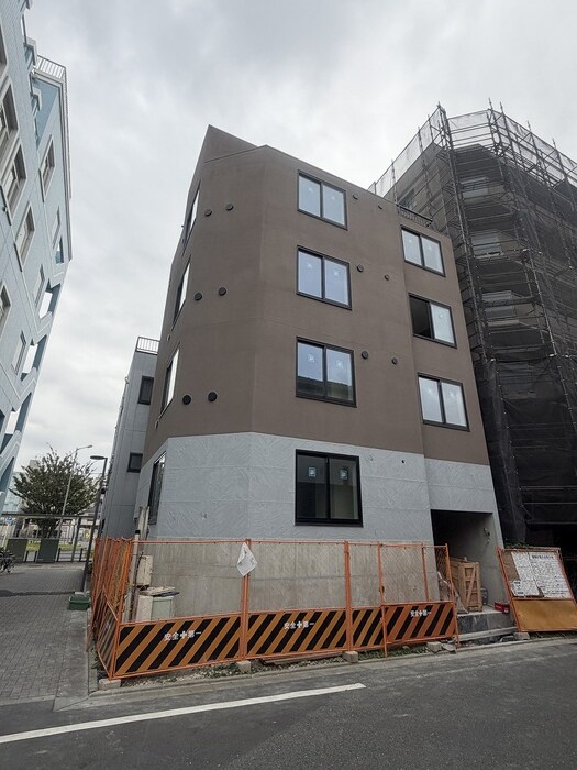 物件外観写真6　(建築中)