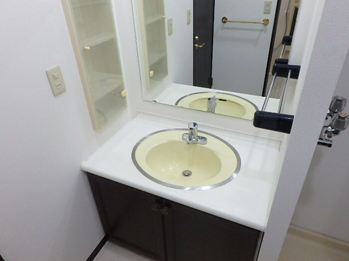 物件内観写真13　(洗面)