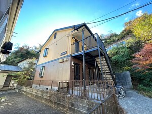 メゾンマリン八景外観写真