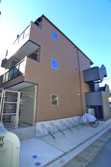 物件外観写真4　(外観写真)