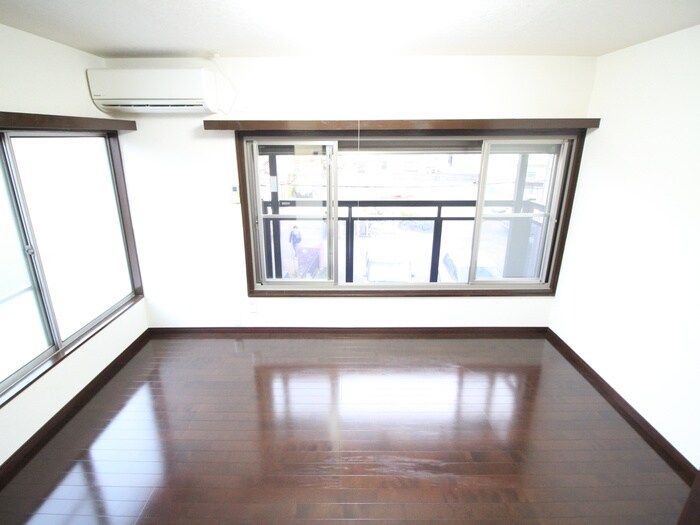 物件内観写真22　(居室)