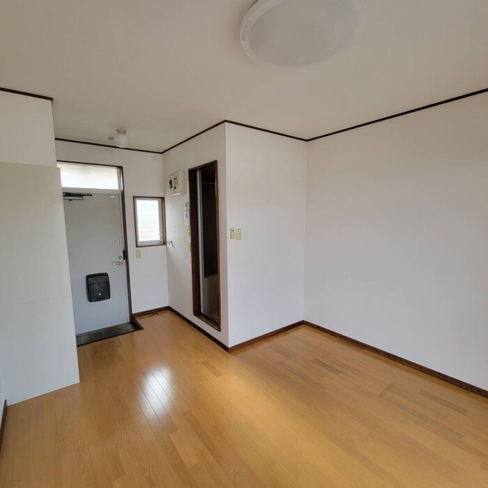 物件内観写真9　(居室)