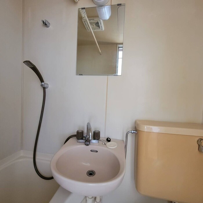 物件内観写真15　(洗面)