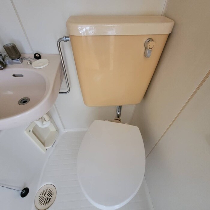 物件内観写真16　(トイレ)