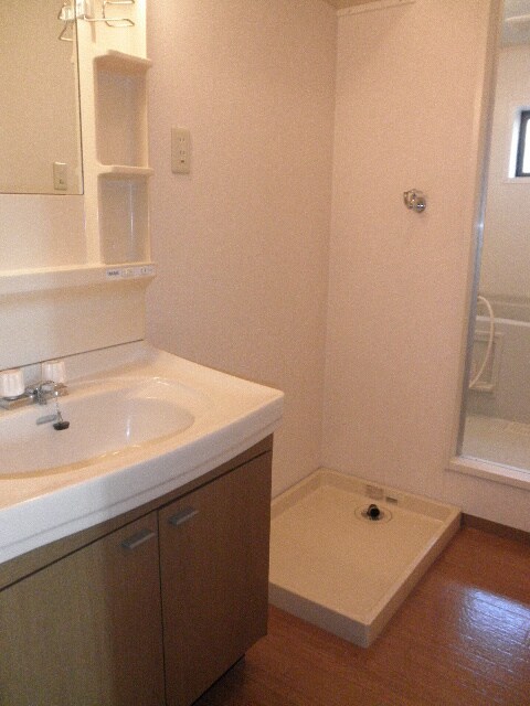 物件内観写真9　(洗面)