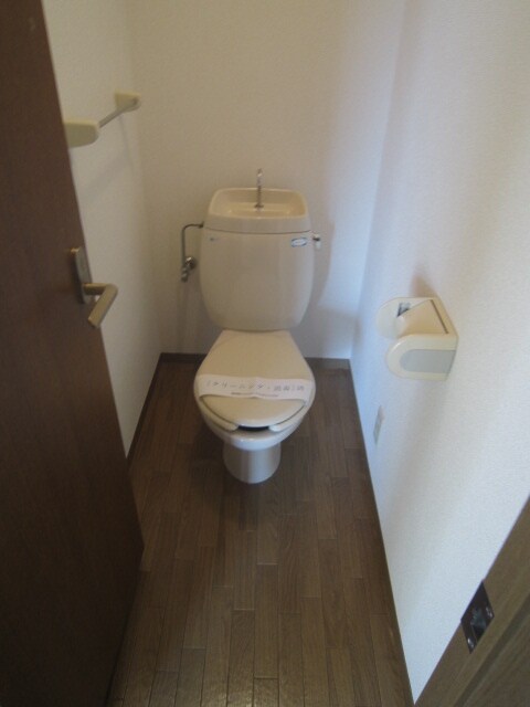 物件内観写真10　(トイレ)