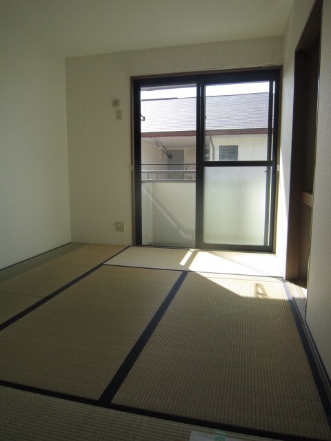 物件内観写真11　(居室)