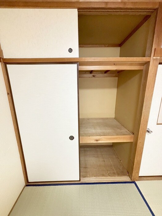 物件内観写真11　(収納)