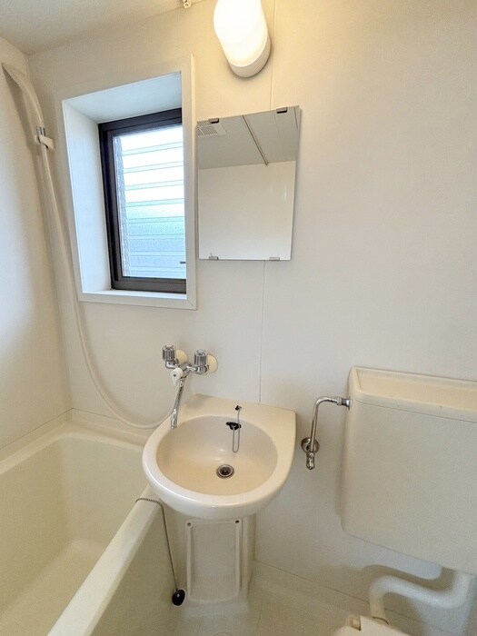 物件内観写真14　(洗面)