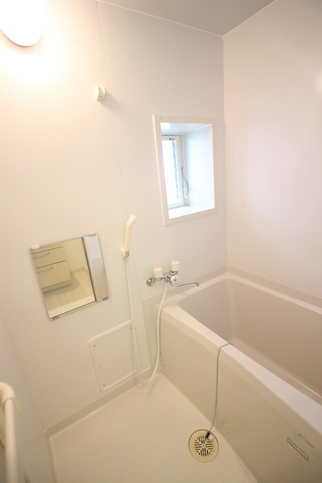 物件内観写真12　(バス／シャワールーム等)