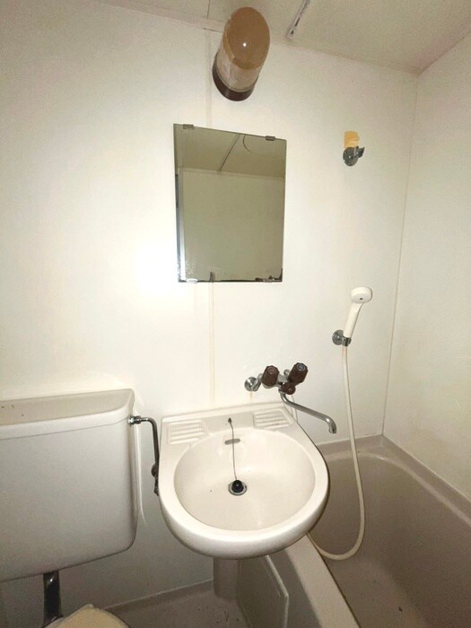 物件内観写真14　(洗面)