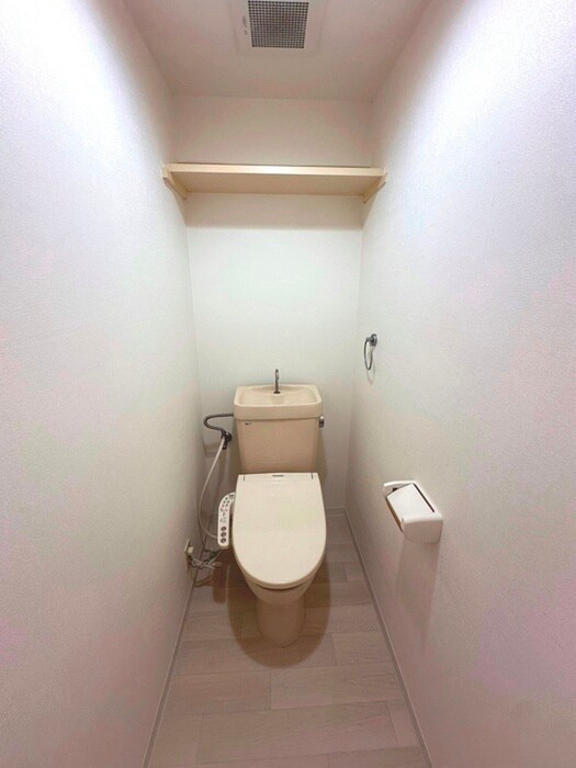 物件内観写真11　(トイレ)