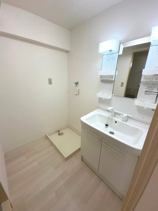 物件内観写真12　(洗面)