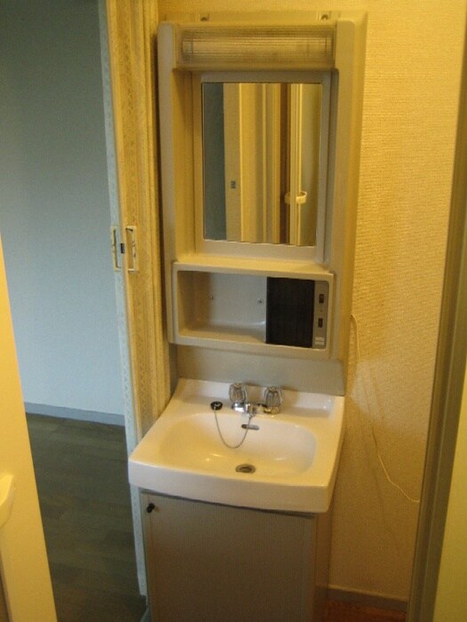 物件内観写真6　(洗面)