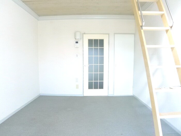 物件内観写真15　(居室)