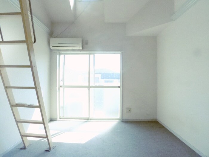 物件内観写真16　(居室)