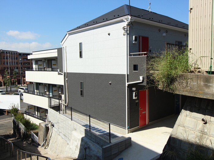 物件外観写真1　(外観写真)