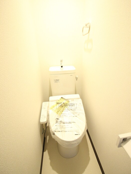 物件内観写真14　(トイレ)