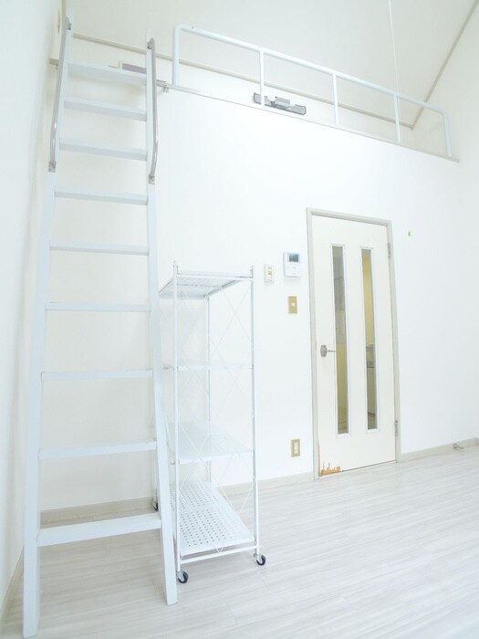 物件内観写真10　(居室)