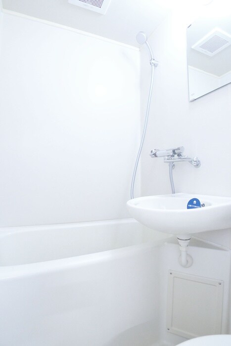 物件内観写真12　(バス／シャワールーム等)