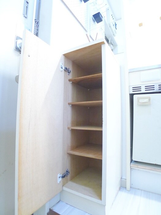 物件内観写真18　(靴箱)