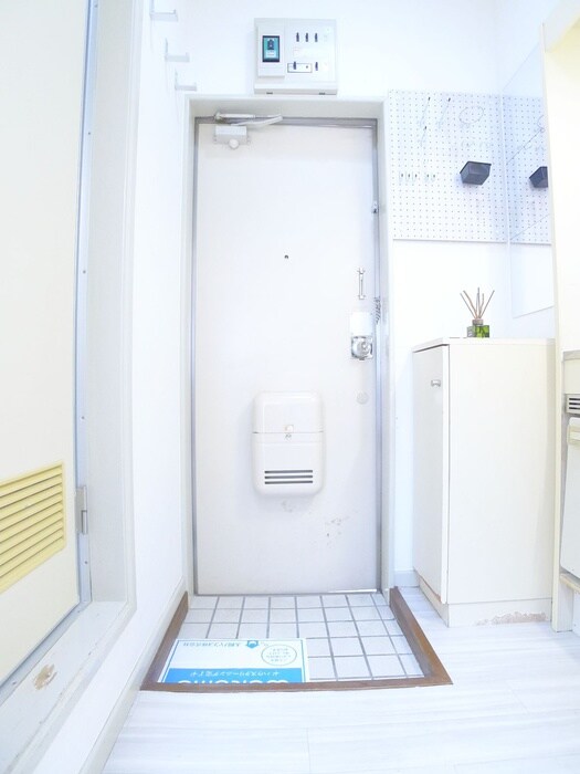 物件内観写真19　(廊下)