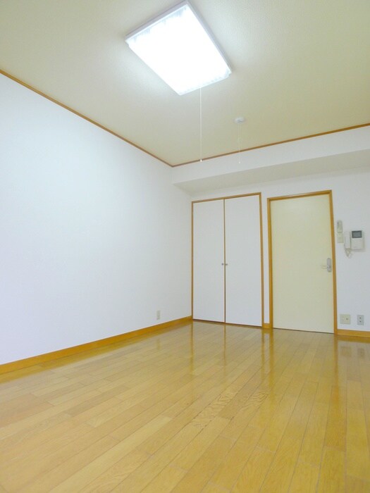 物件内観写真8　(内観写真)