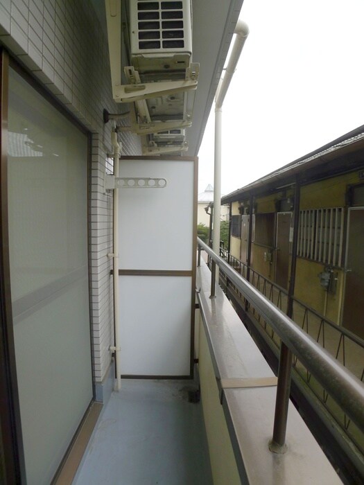 物件内観写真16　(室内からの展望)