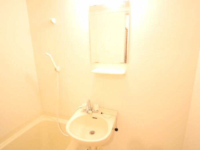 物件内観写真10　(洗面)