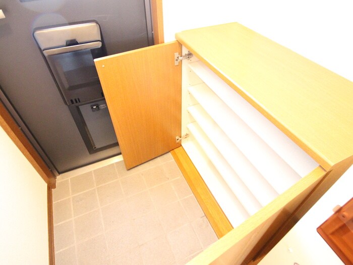 物件内観写真19　(靴箱)