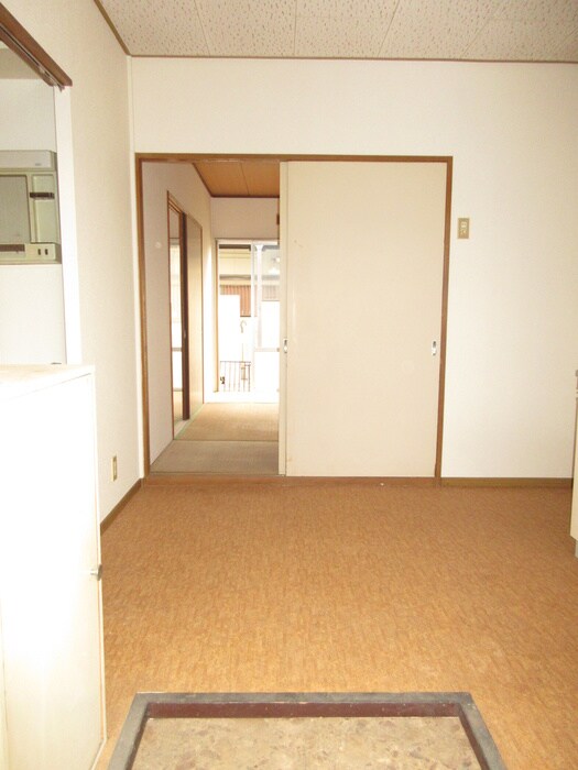 物件内観写真21　(廊下)