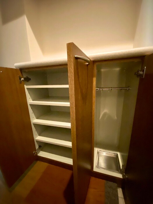 物件内観写真10　(靴箱)