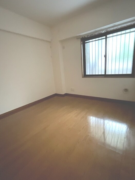 物件内観写真18　(居室)