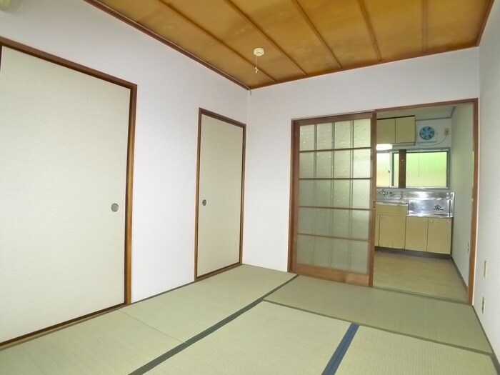 物件内観写真9　(居室)