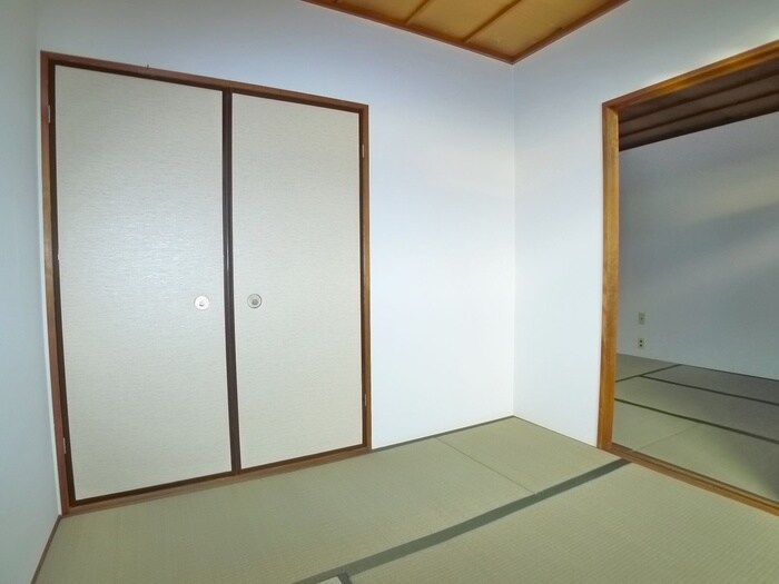 物件内観写真12　(居室)