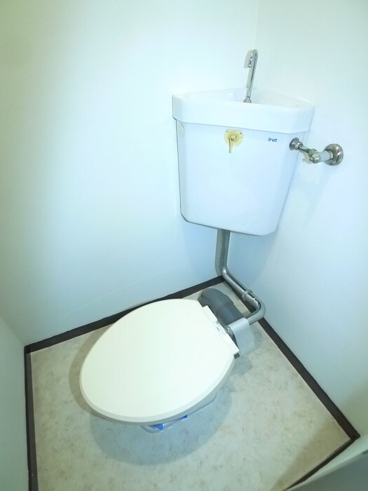 物件内観写真16　(トイレ)